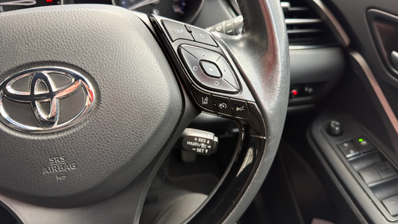 Toyota C-HR 1.8 Hybrid Icon 5dr CVT Hybrid Hatchback